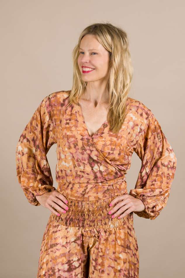 MQQ_5330 wrap top