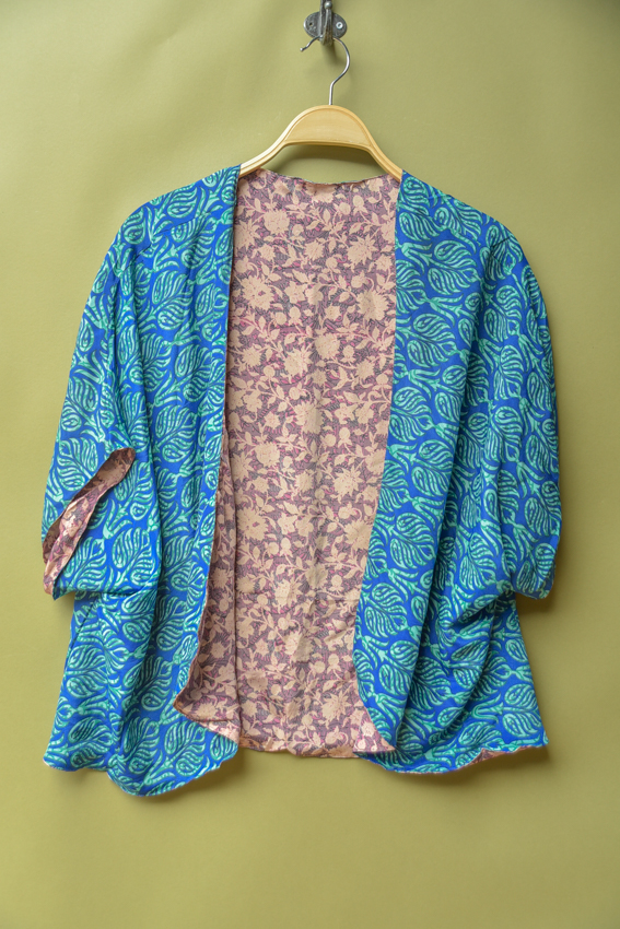 _DSC6042 Zijden vestje