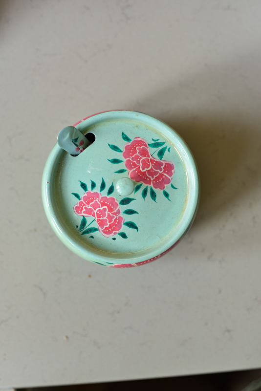 Beschilderde suikerpotje