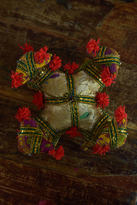 Vintage Indian Elephant XL