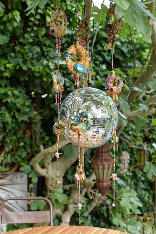Decoratieve Pauwenhanger