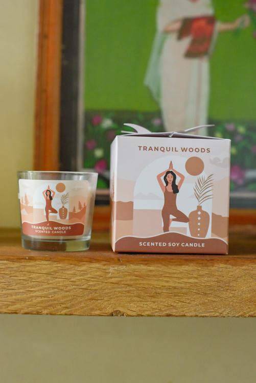 Moonshine Yoga soja geurkaars Tranquil Woods