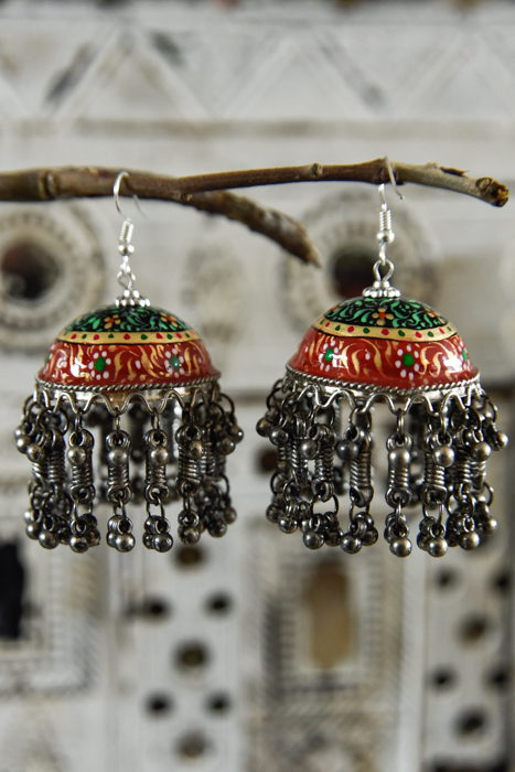 handbeschilderde oorbellen