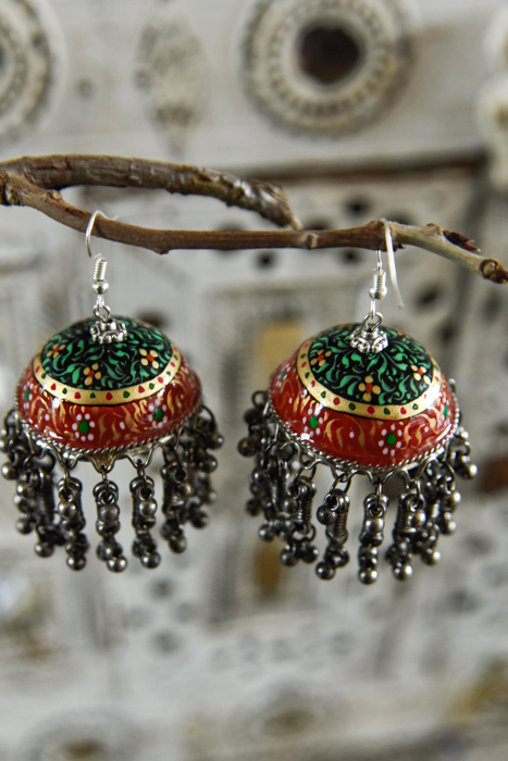 handbeschilderde oorbellen