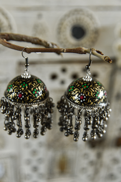 handbeschilderde oorbellen