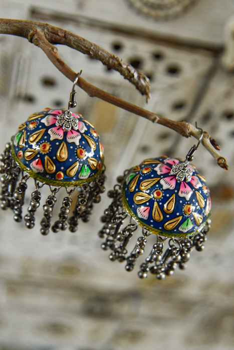 handbeschilderde oorbellen