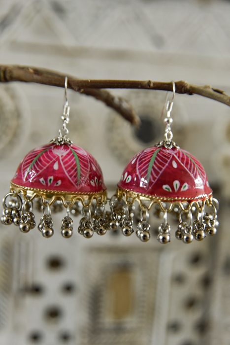 handbeschilderde oorbellen