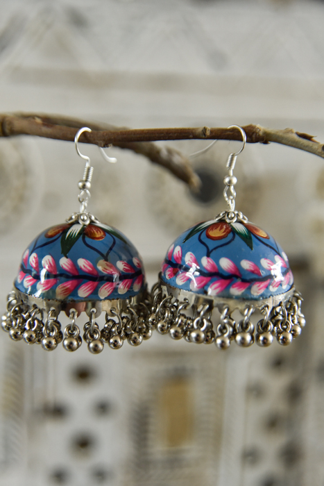 handbeschilderde oorbellen