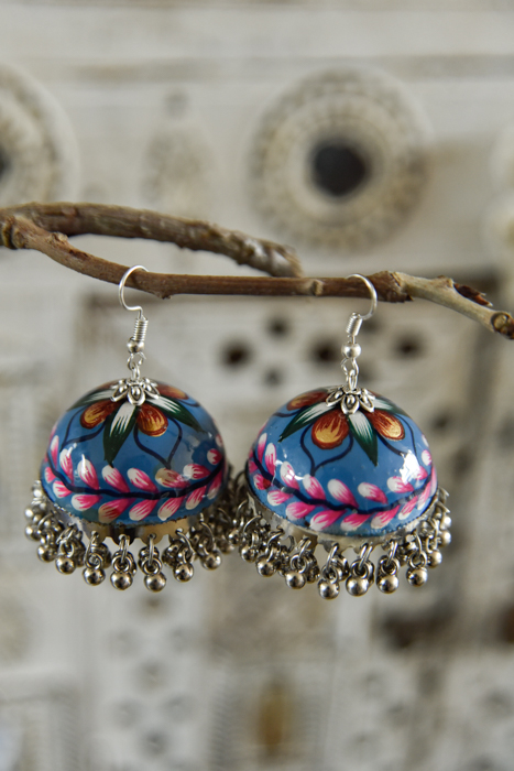 handbeschilderde oorbellen