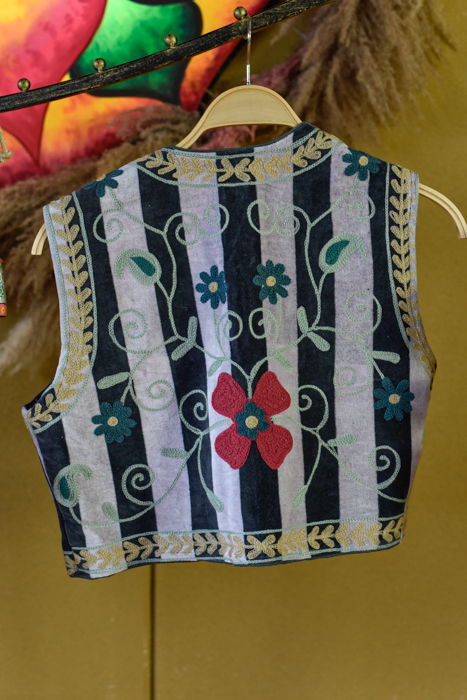 Suzani gilet