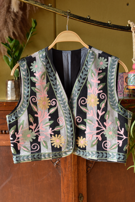 Suzani gilet