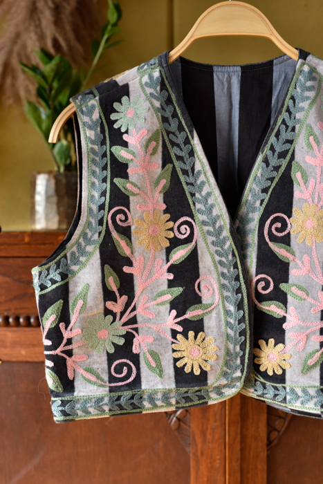 Suzani gilet