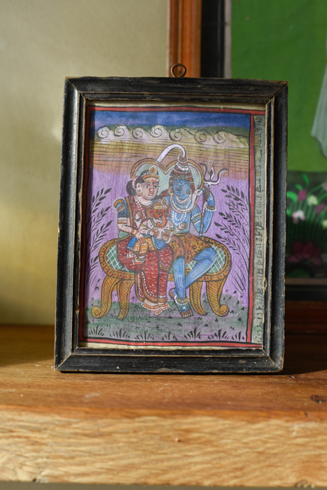 _DSC8230 Vintage schilderijtje Indian gods