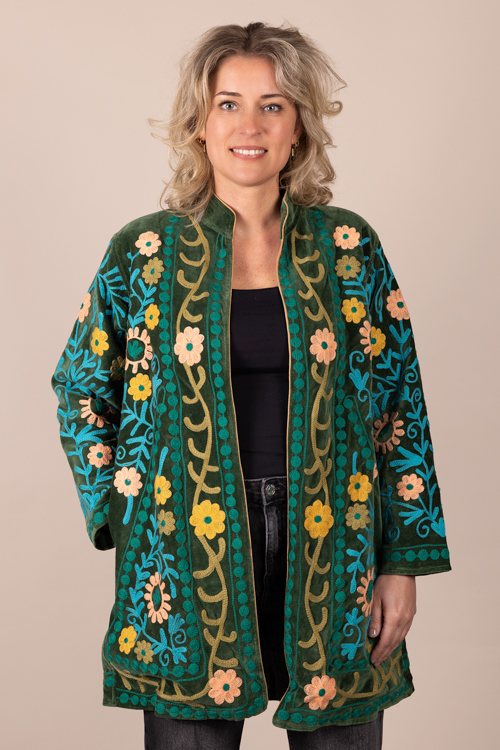 MQF_6143klein Suzani jas