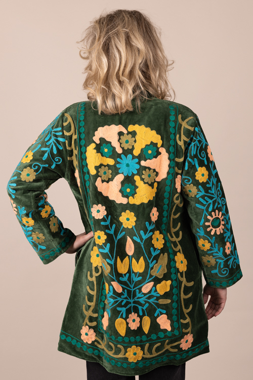 MQF_6147klein Suzani jas