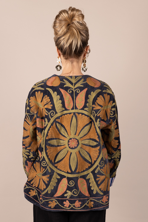 MQF_6159klein Suzani jas