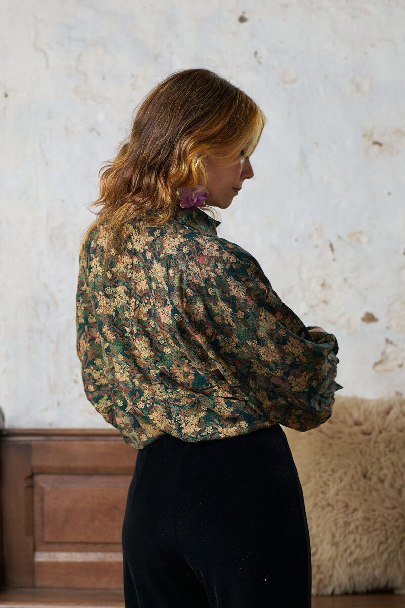 Hindi&Bindi3810 Blouse met vlindermouwtje